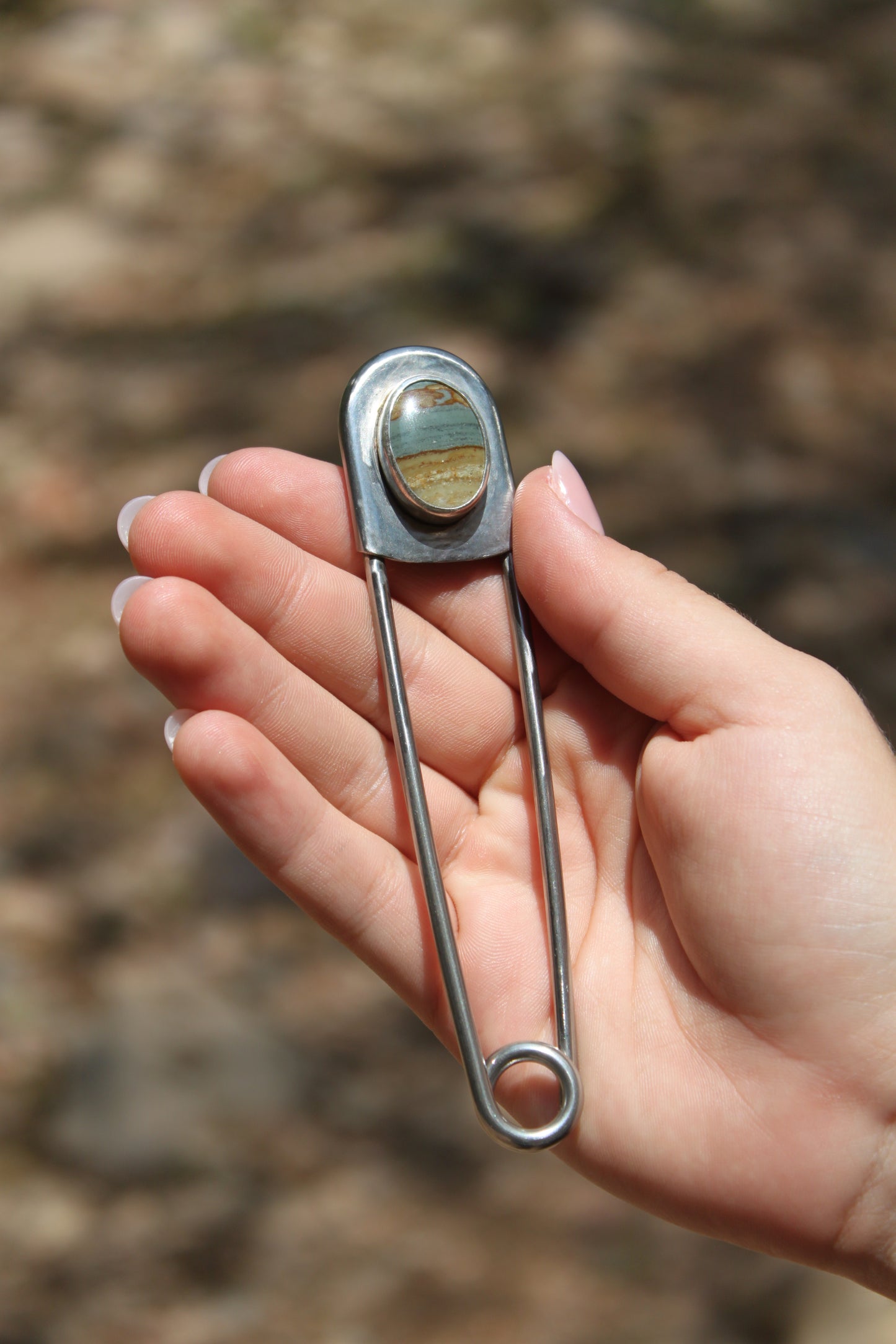 Narrows Pin