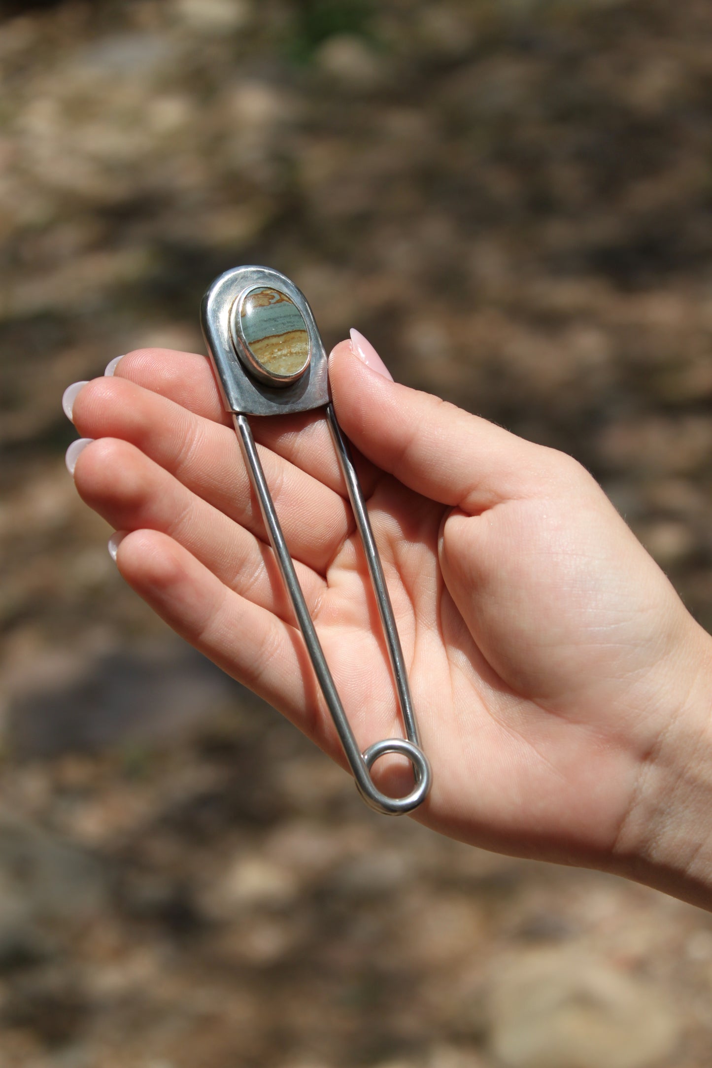 Narrows Pin